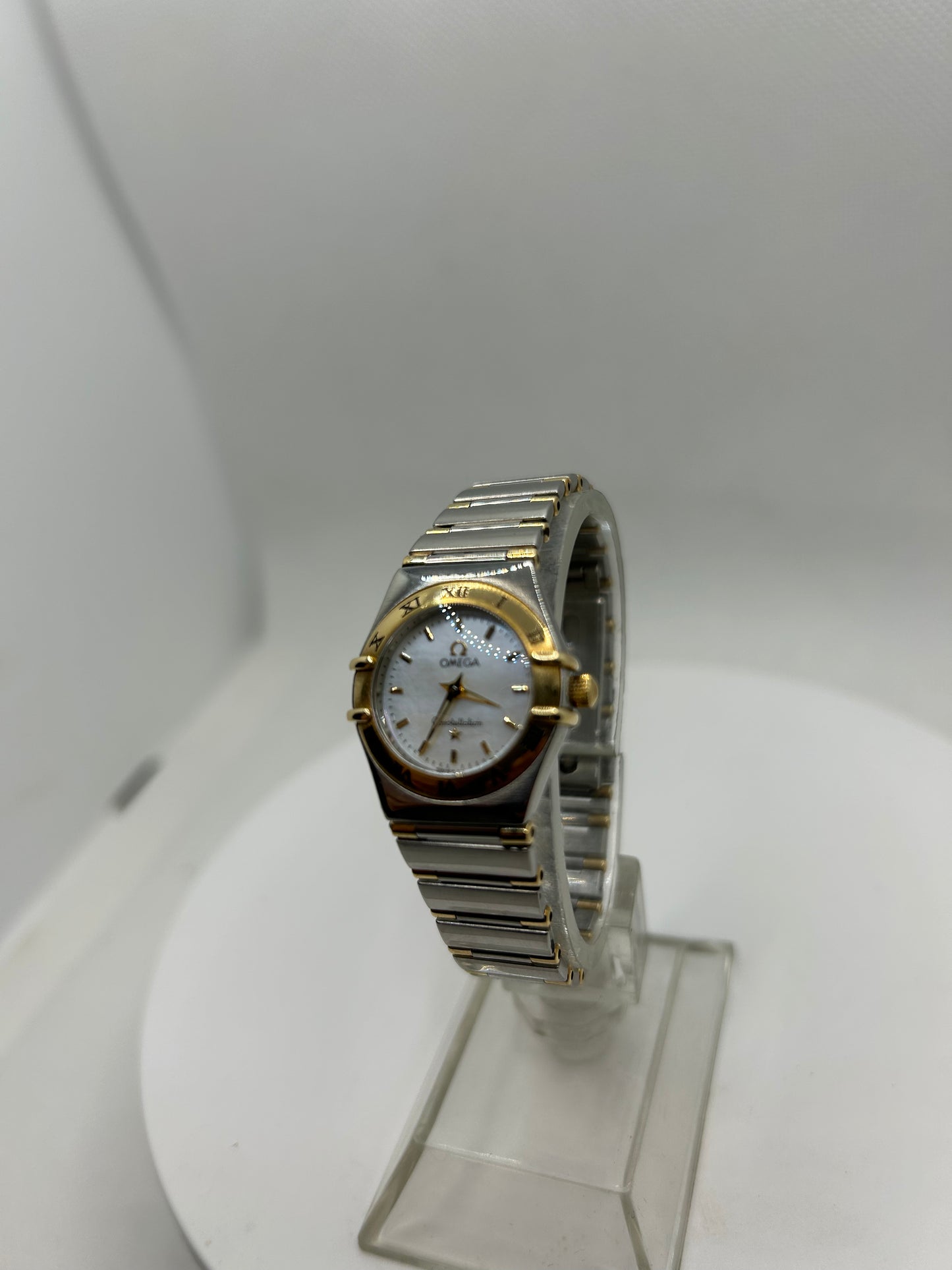 Omega 22mm