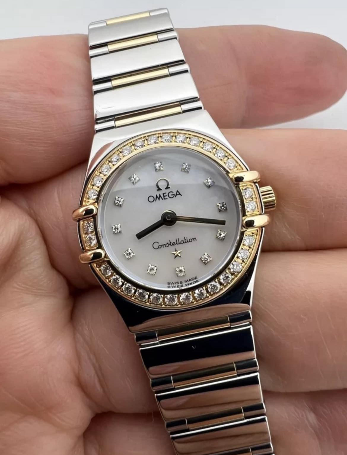 LASIES OMEGA CONSTELLATION